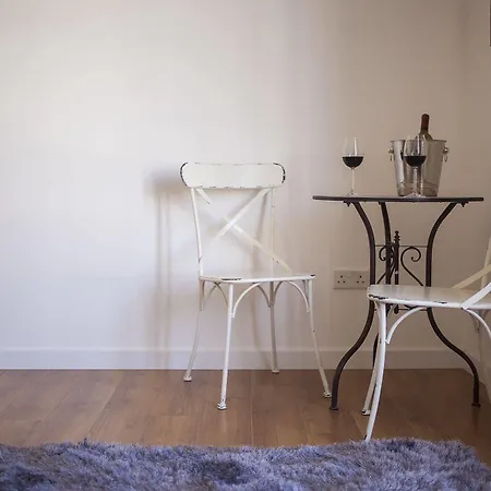 Operetta House Apartamento Lárnaca