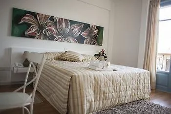 Operetta House Apartament Larnaca