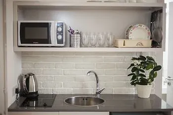 Operetta House Apartment *