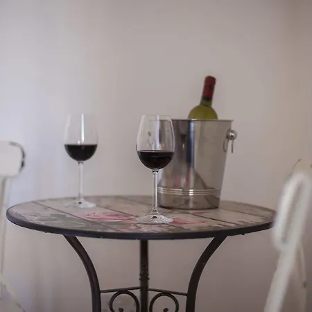 Operetta House Apartment Larnaka