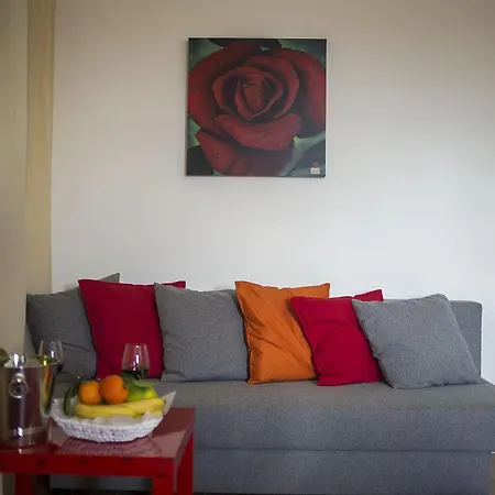 Operetta House Apartment Larnaka